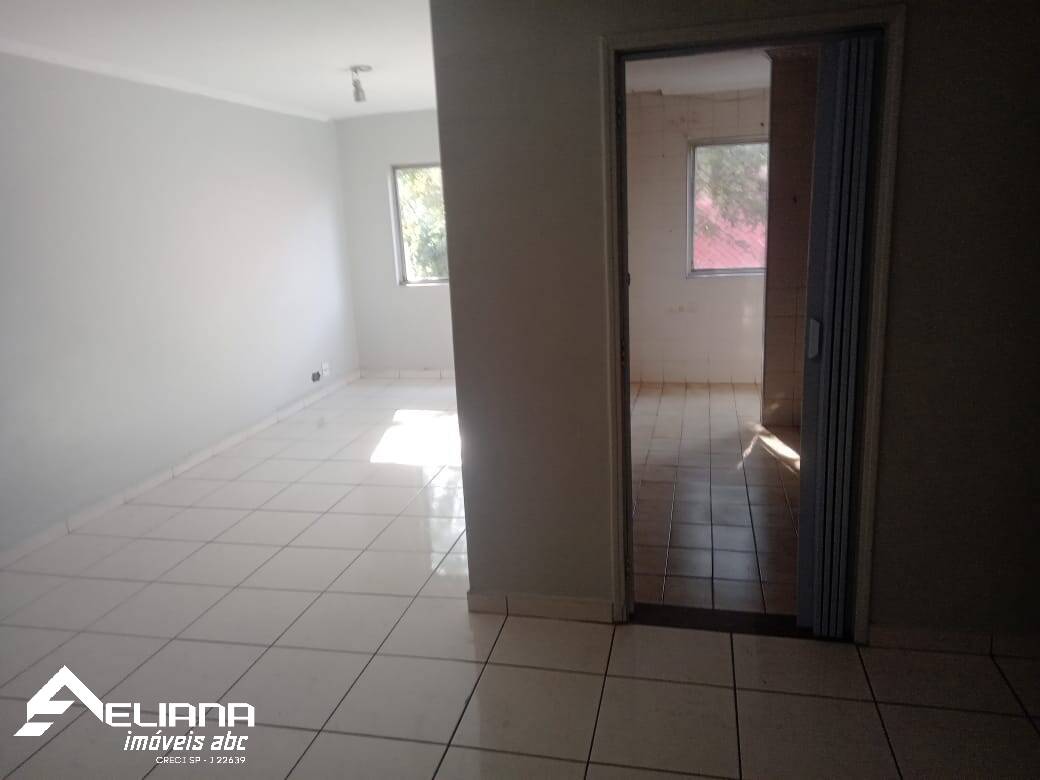 Apartamento à venda com 3 quartos, 62m² - Foto 7