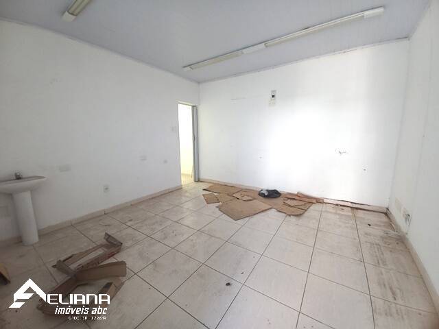 Sobrado para alugar com 6 quartos, 350m² - Foto 13