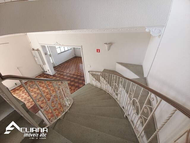 Sobrado para alugar com 6 quartos, 350m² - Foto 10