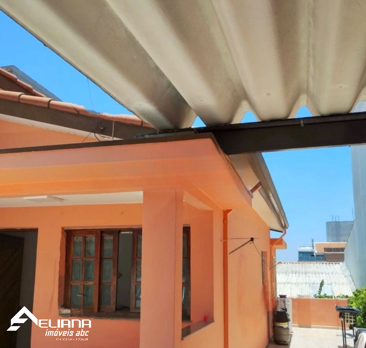 Casa à venda com 4 quartos, 174m² - Foto 4
