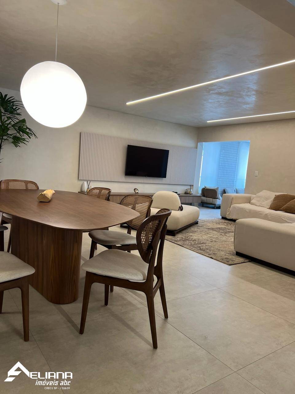 Apartamento, 3 quartos, 155 m² - Foto 2