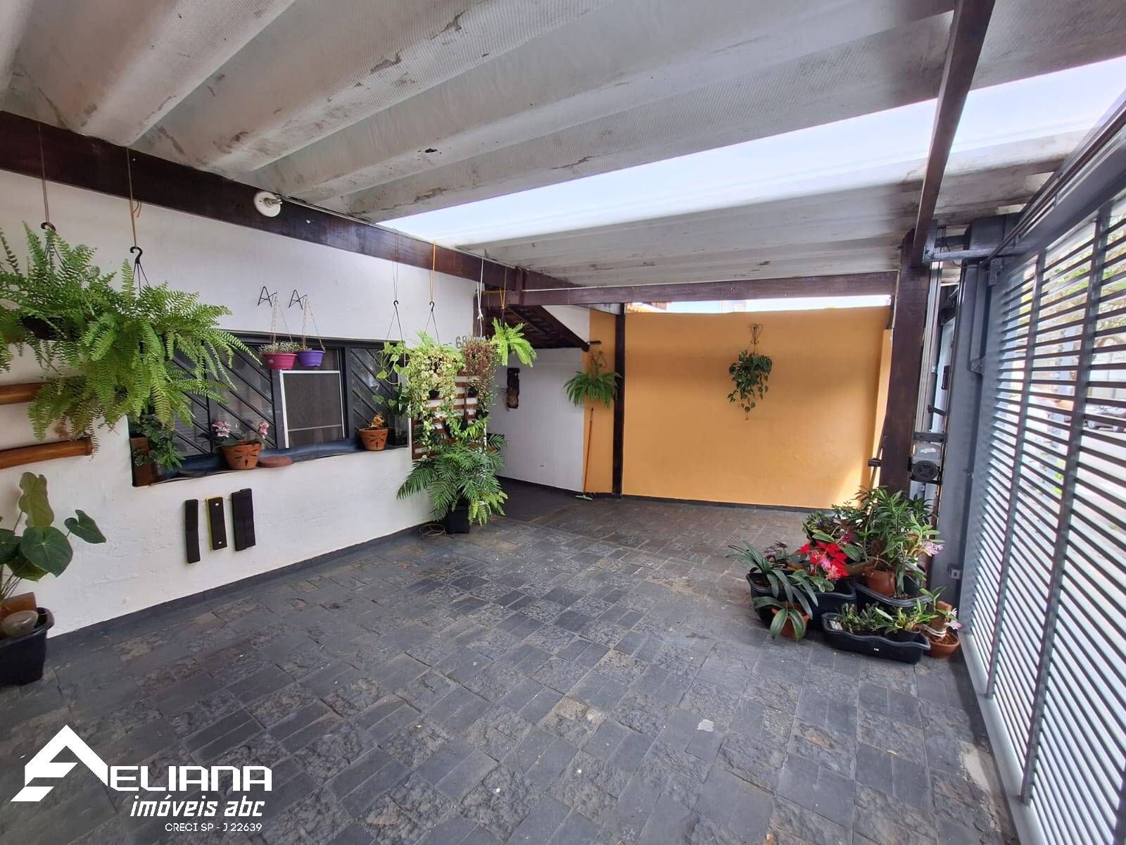 Casa, 2 quartos, 143 m² - Foto 1