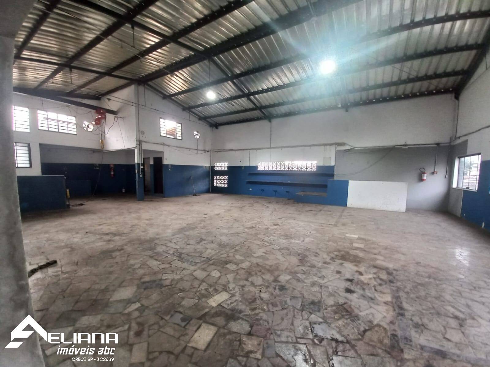 Depósito-Galpão-Armazém à venda e aluguel, 850m² - Foto 3