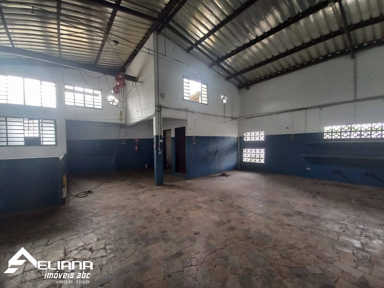 Depósito-Galpão-Armazém à venda e aluguel, 850m² - Foto 4