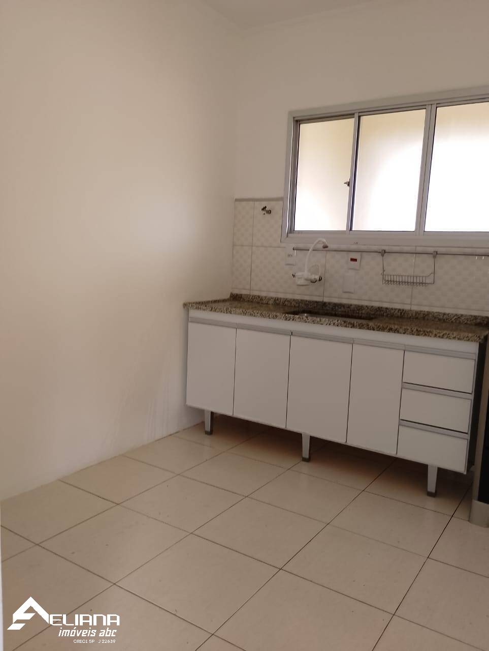 Apartamento para alugar com 3 quartos, 113m² - Foto 7