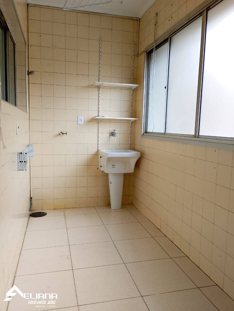 Apartamento para alugar com 3 quartos, 113m² - Foto 10
