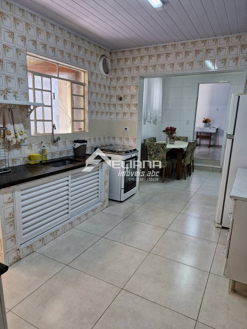 Casa, 2 quartos, 211 m² - Foto 4