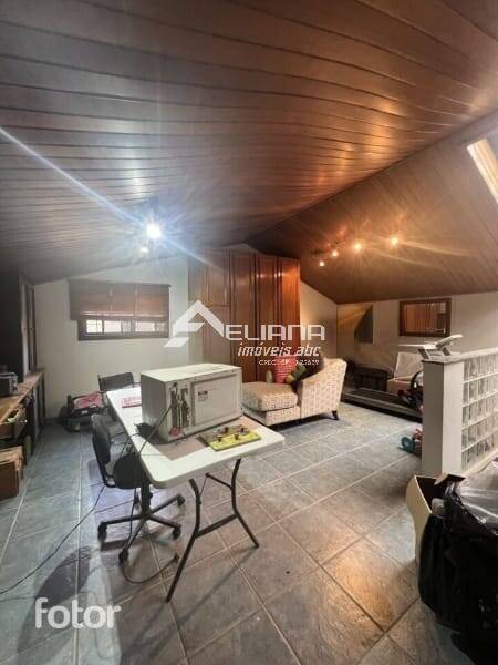 Casa, 3 quartos, 200 m² - Foto 14