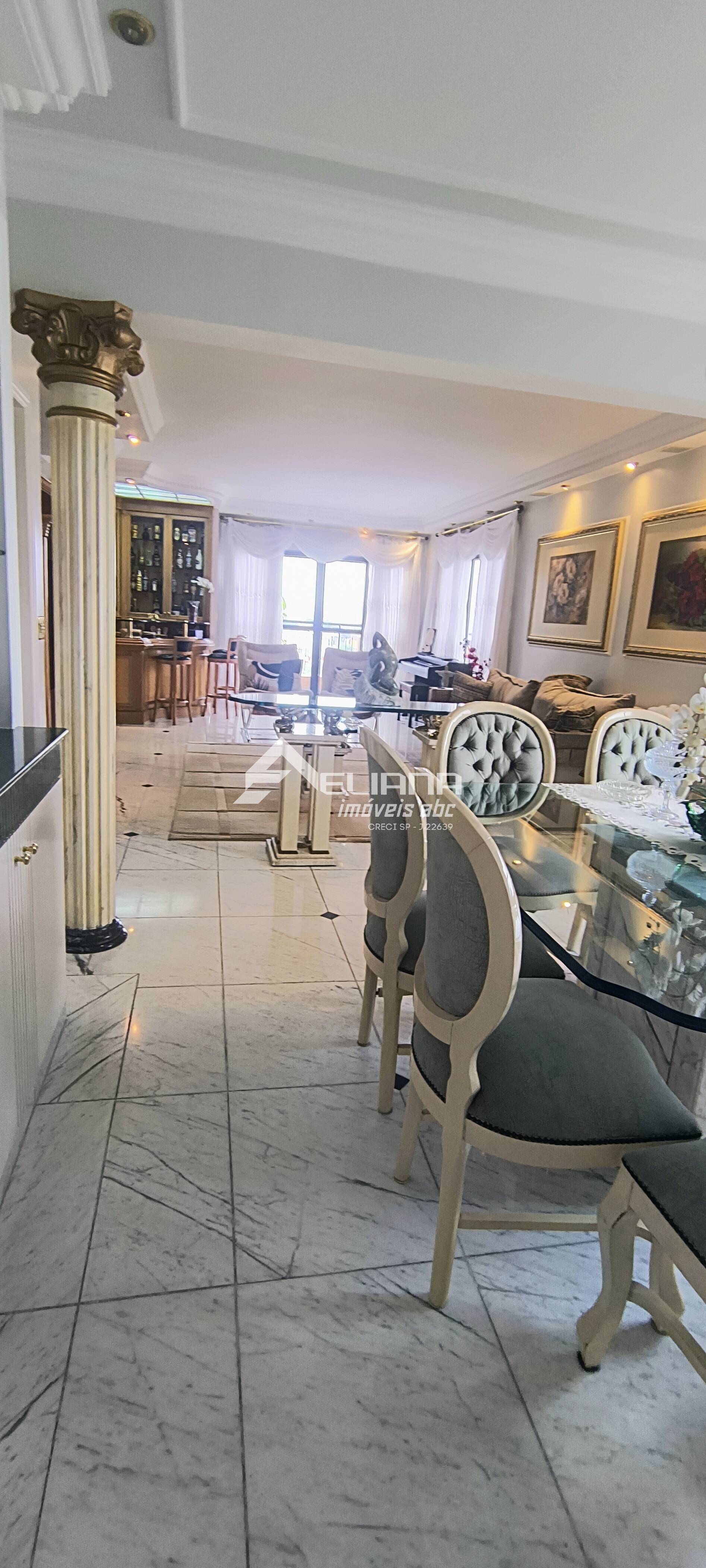 Apartamento, 3 quartos, 190 m² - Foto 1