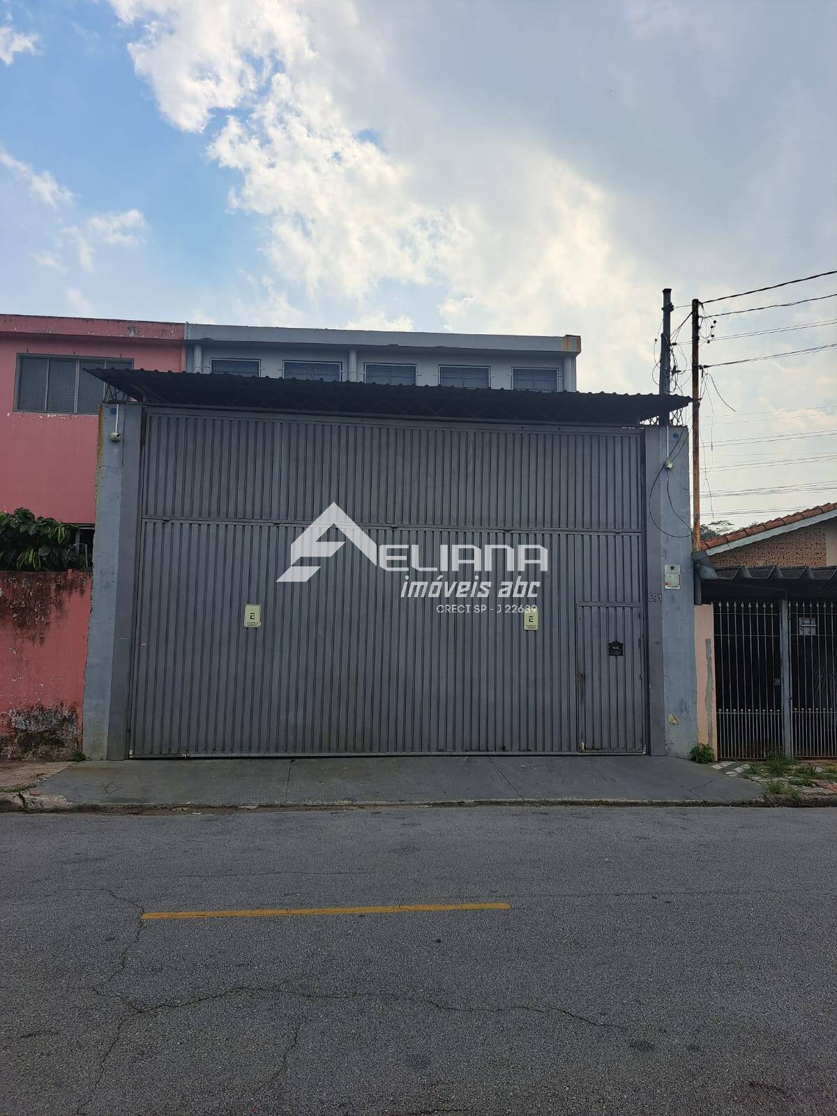 Depósito-Galpão, 255 m² - Foto 1