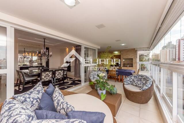 Apartamento, 4 quartos, 244 m² - Foto 2