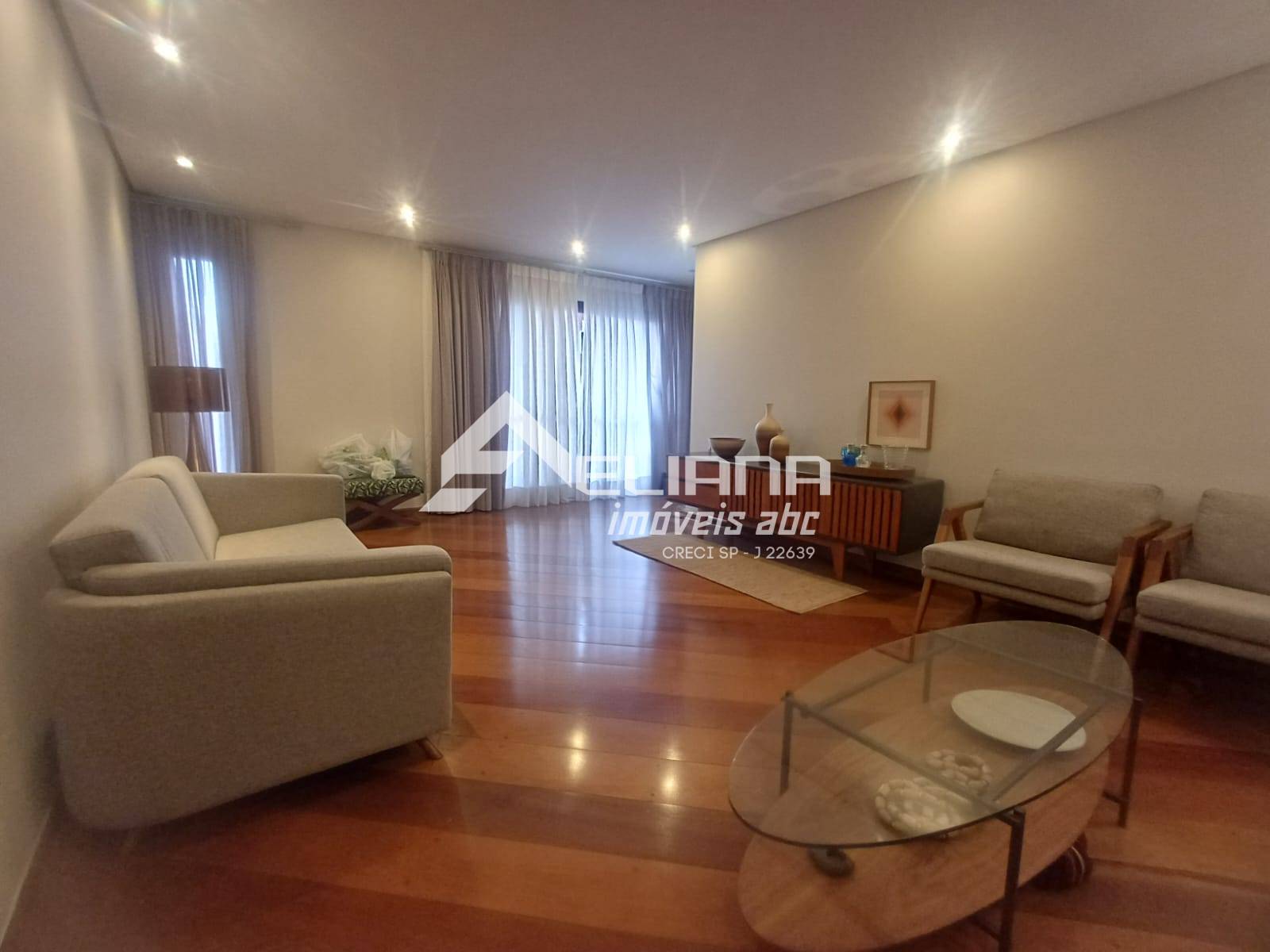 Apartamento, 3 quartos, 148 m² - Foto 1