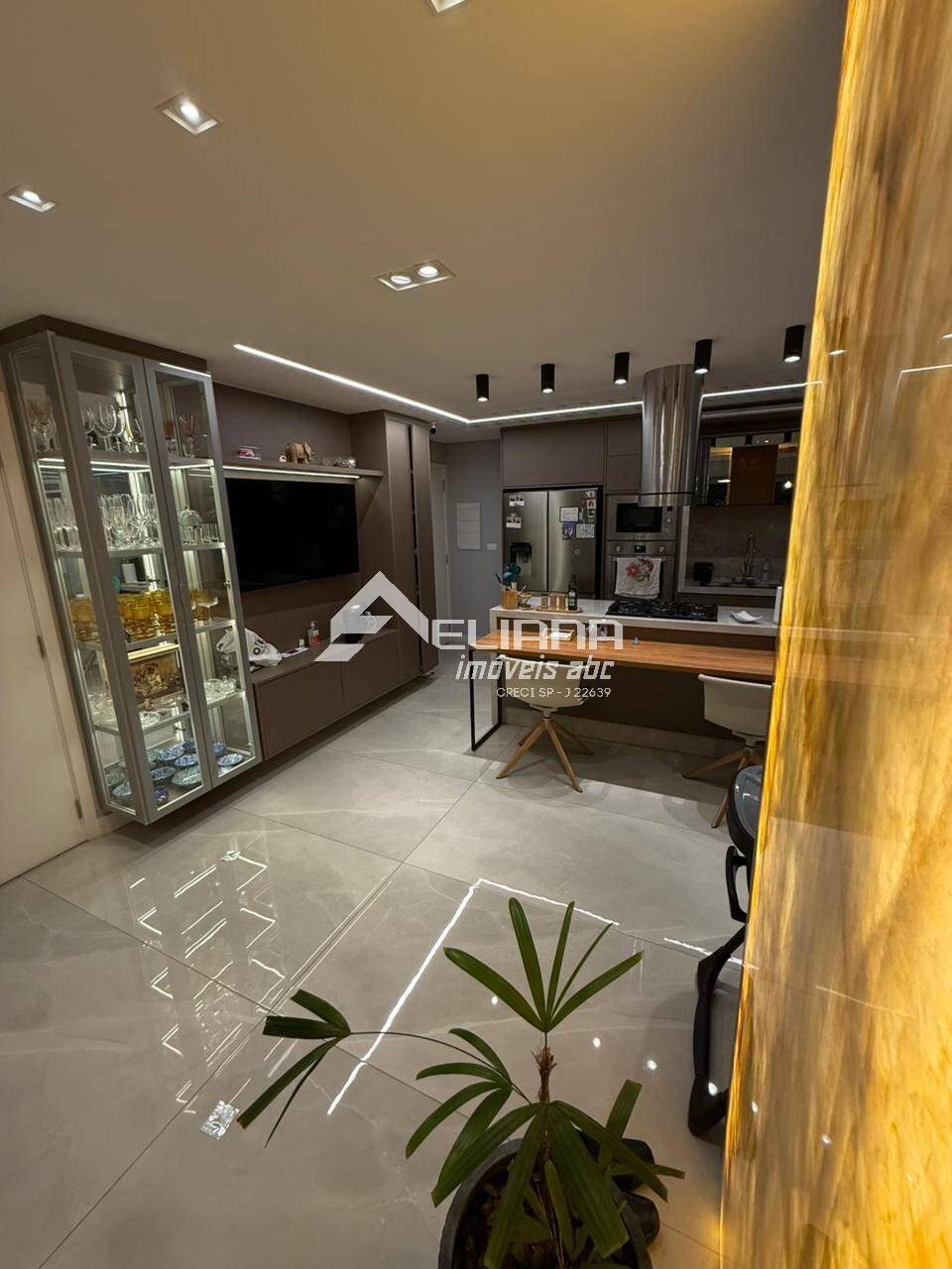 Apartamento, 3 quartos, 162 m² - Foto 3