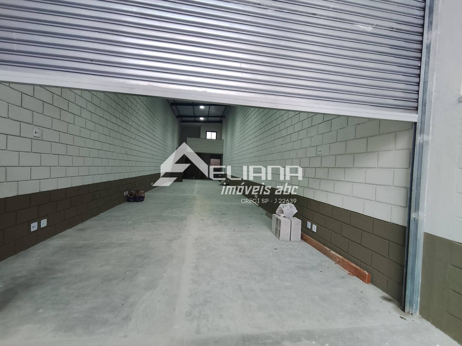 Depósito-Galpão, 150 m² - Foto 2