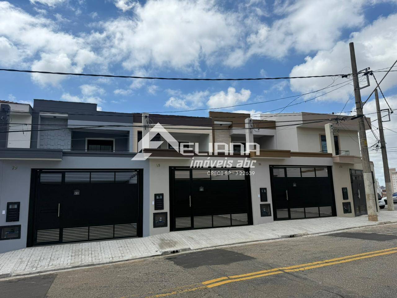 Sobrado, 3 quartos, 166 m² - Foto 1