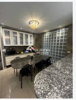 Sobrado, 3 quartos, 225 m² - Foto 1