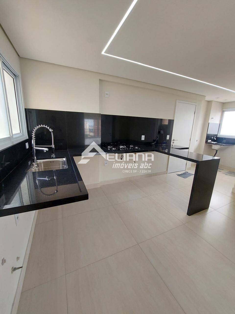 Cobertura, 3 quartos, 316 m² - Foto 1