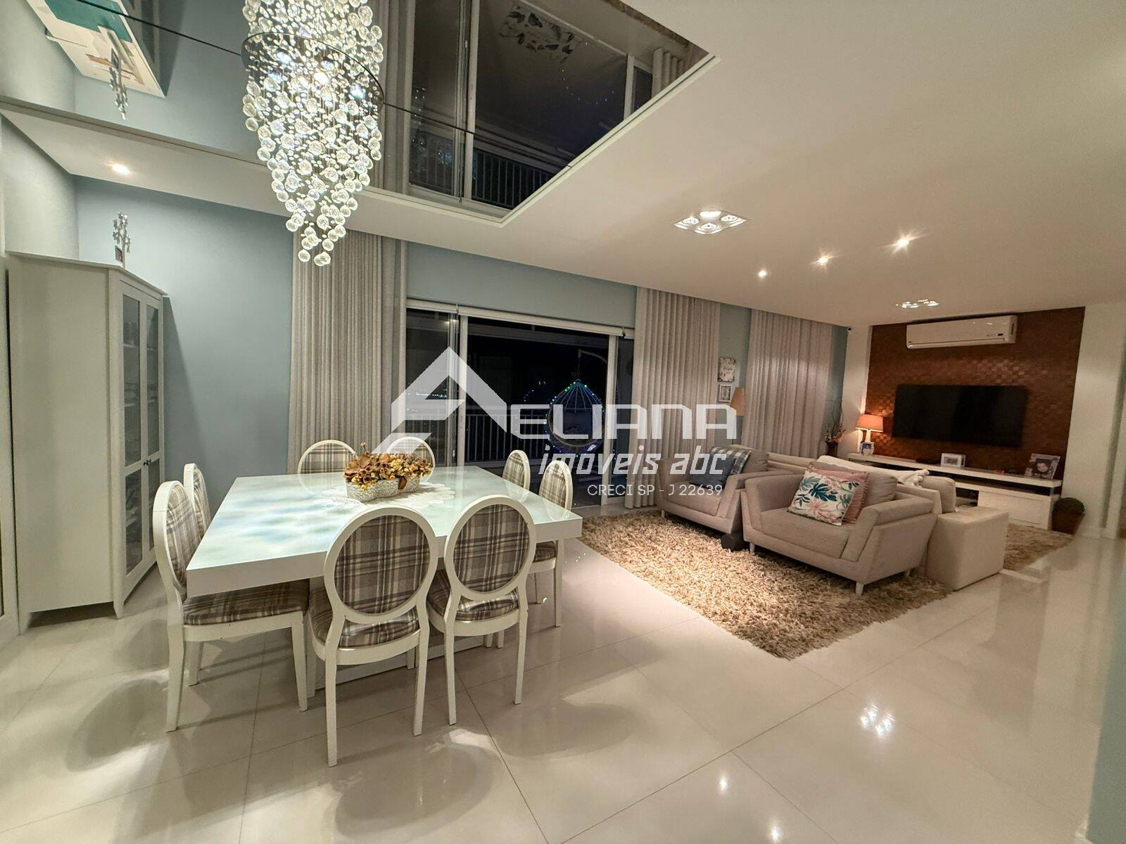 Apartamento, 3 quartos, 146 m² - Foto 1