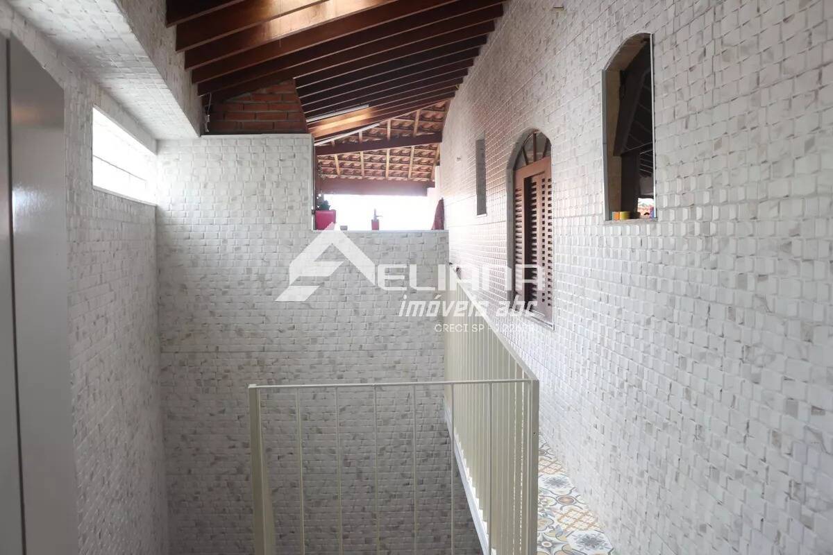 Sobrado, 4 quartos, 240 m² - Foto 17