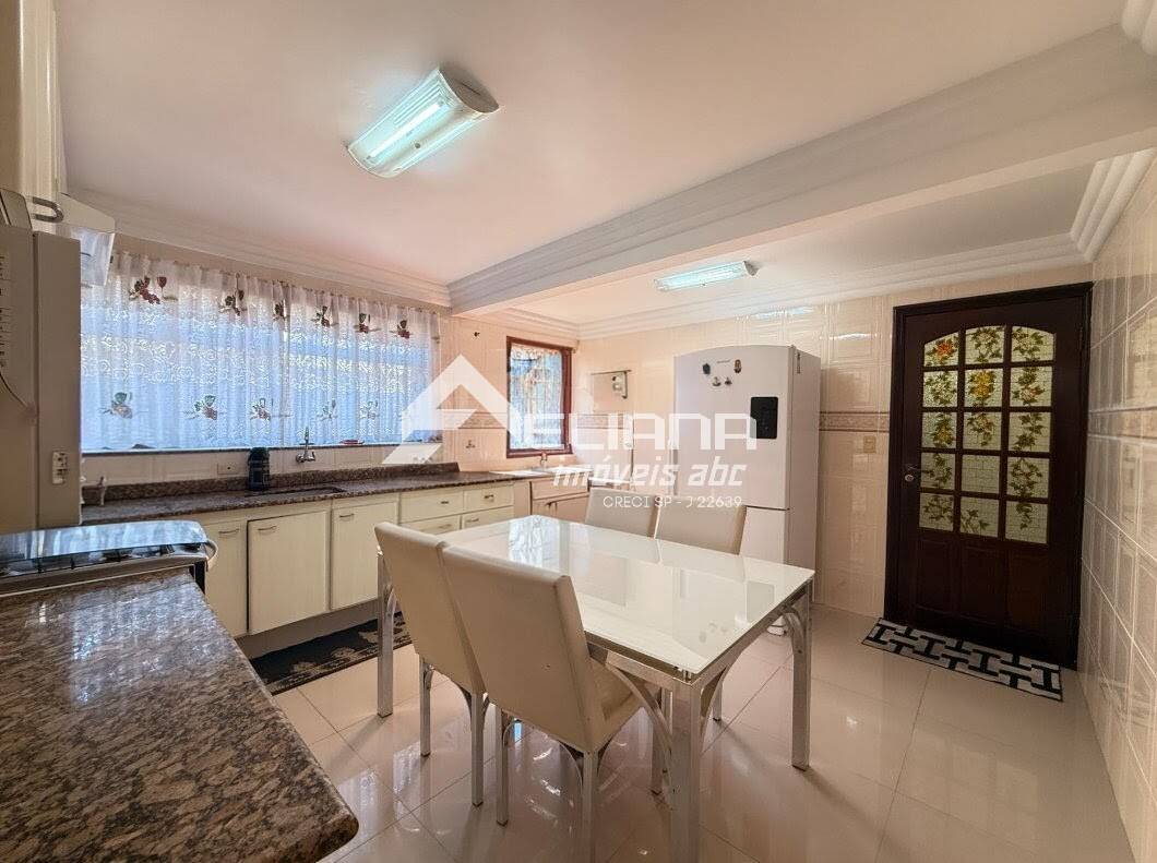 Sobrado, 3 quartos, 270 m² - Foto 18