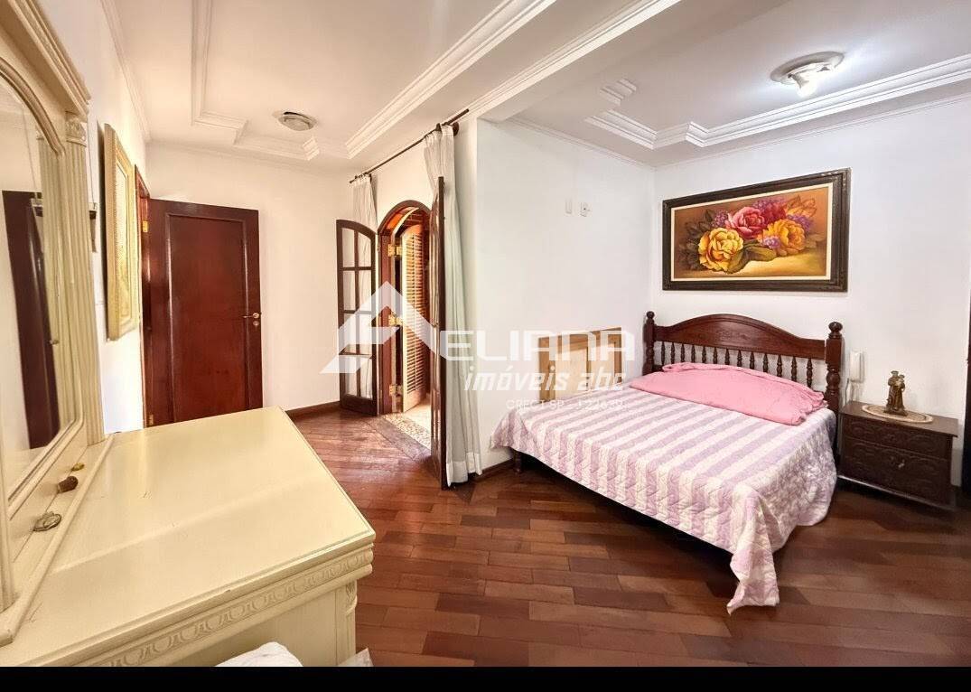 Sobrado, 3 quartos, 270 m² - Foto 3