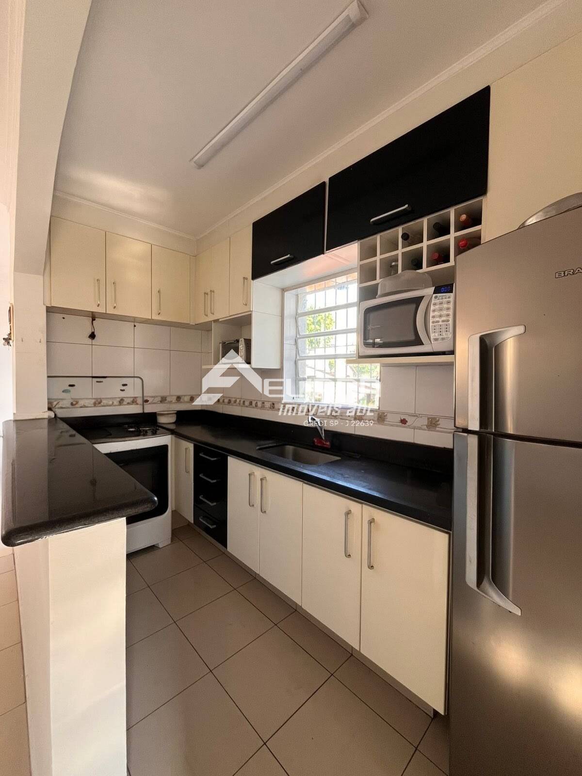 Casa, 4 quartos, 250 m² - Foto 3