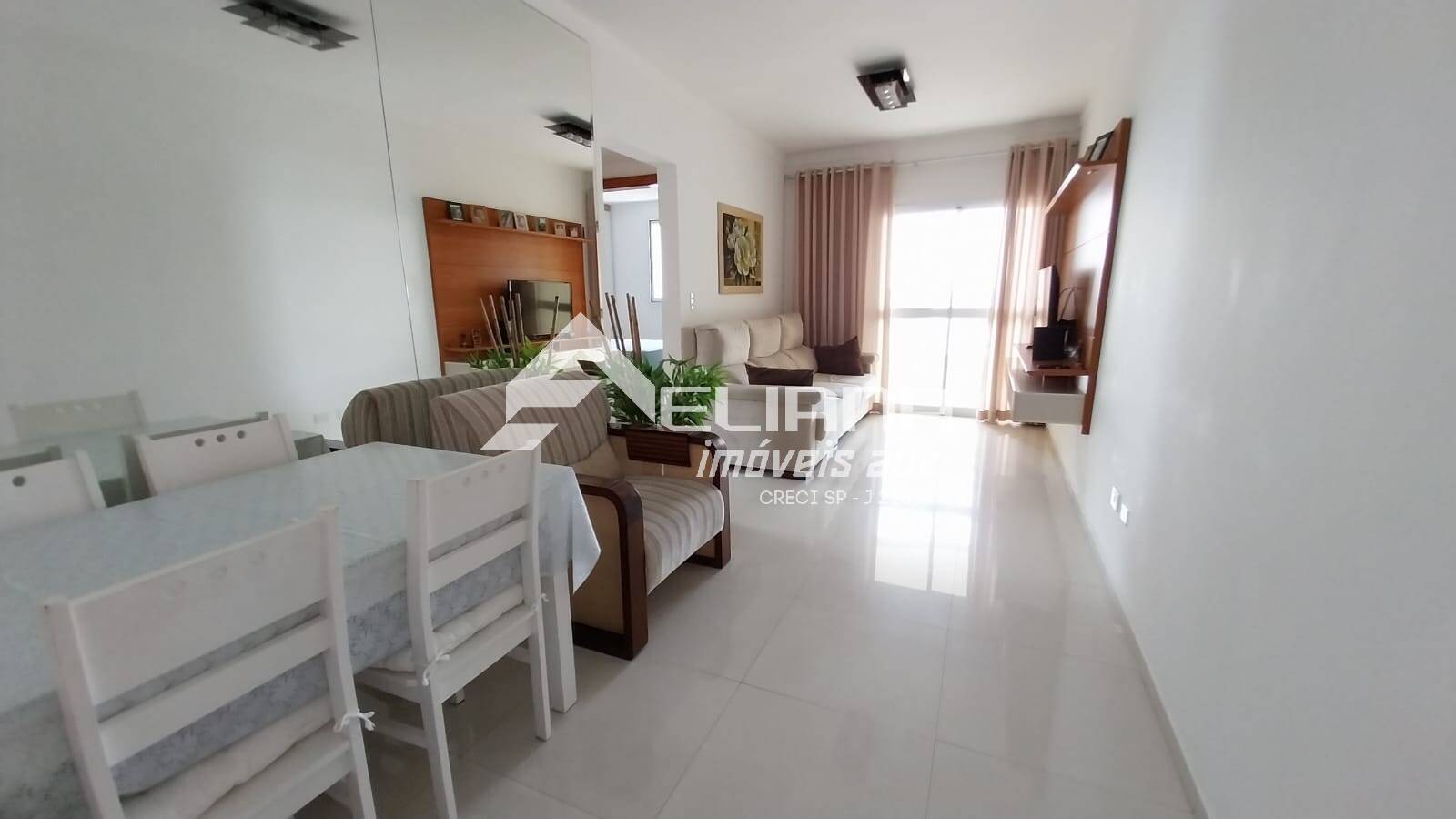 Apartamento, 2 quartos, 70 m² - Foto 1