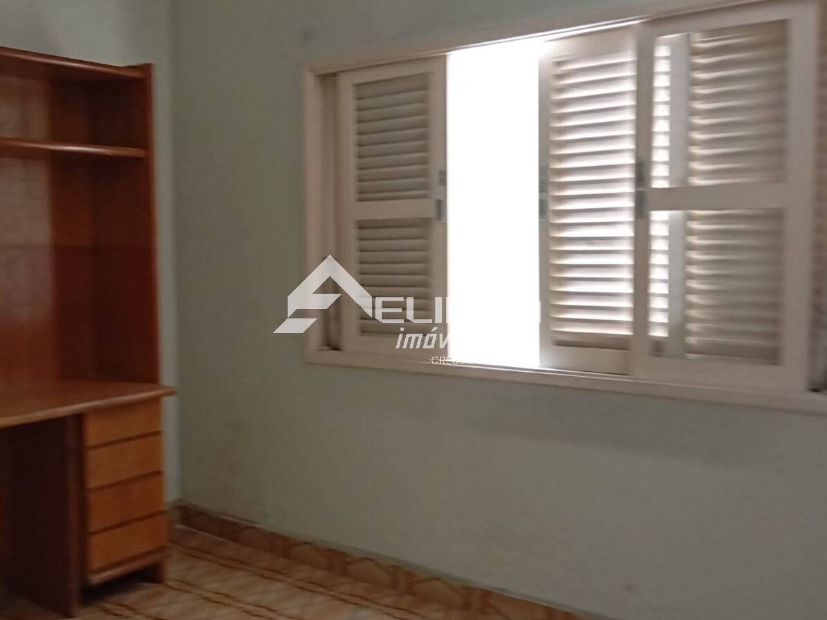 Casa, 2 quartos, 185 m² - Foto 25