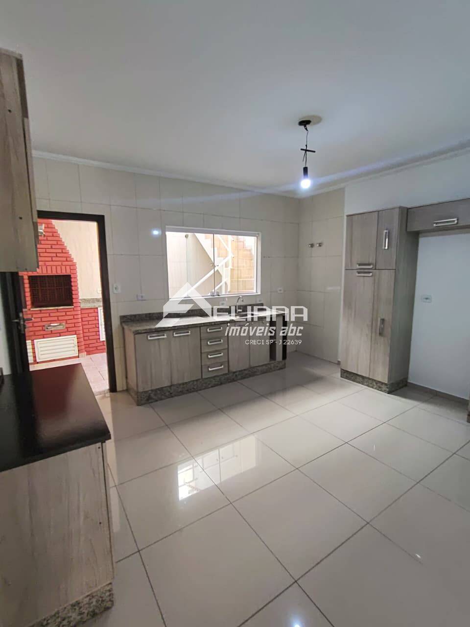 Sobrado, 3 quartos, 230 m² - Foto 1