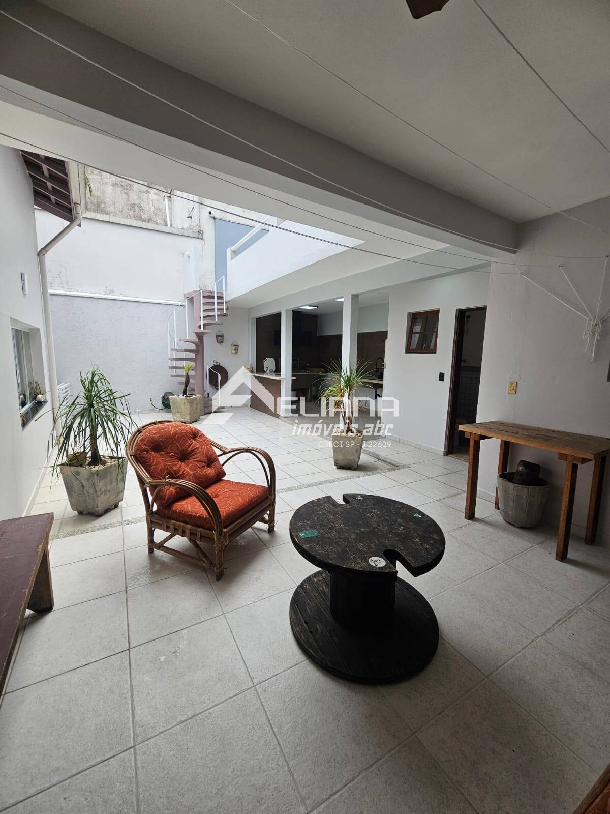 Sobrado, 3 quartos, 346 m² - Foto 7
