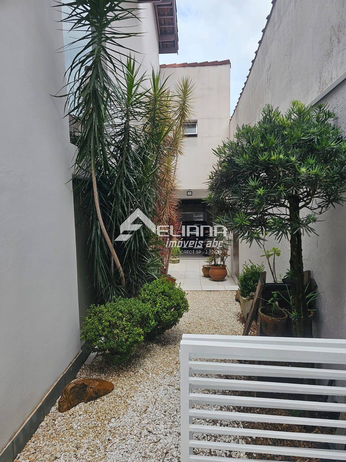 Sobrado, 3 quartos, 346 m² - Foto 9