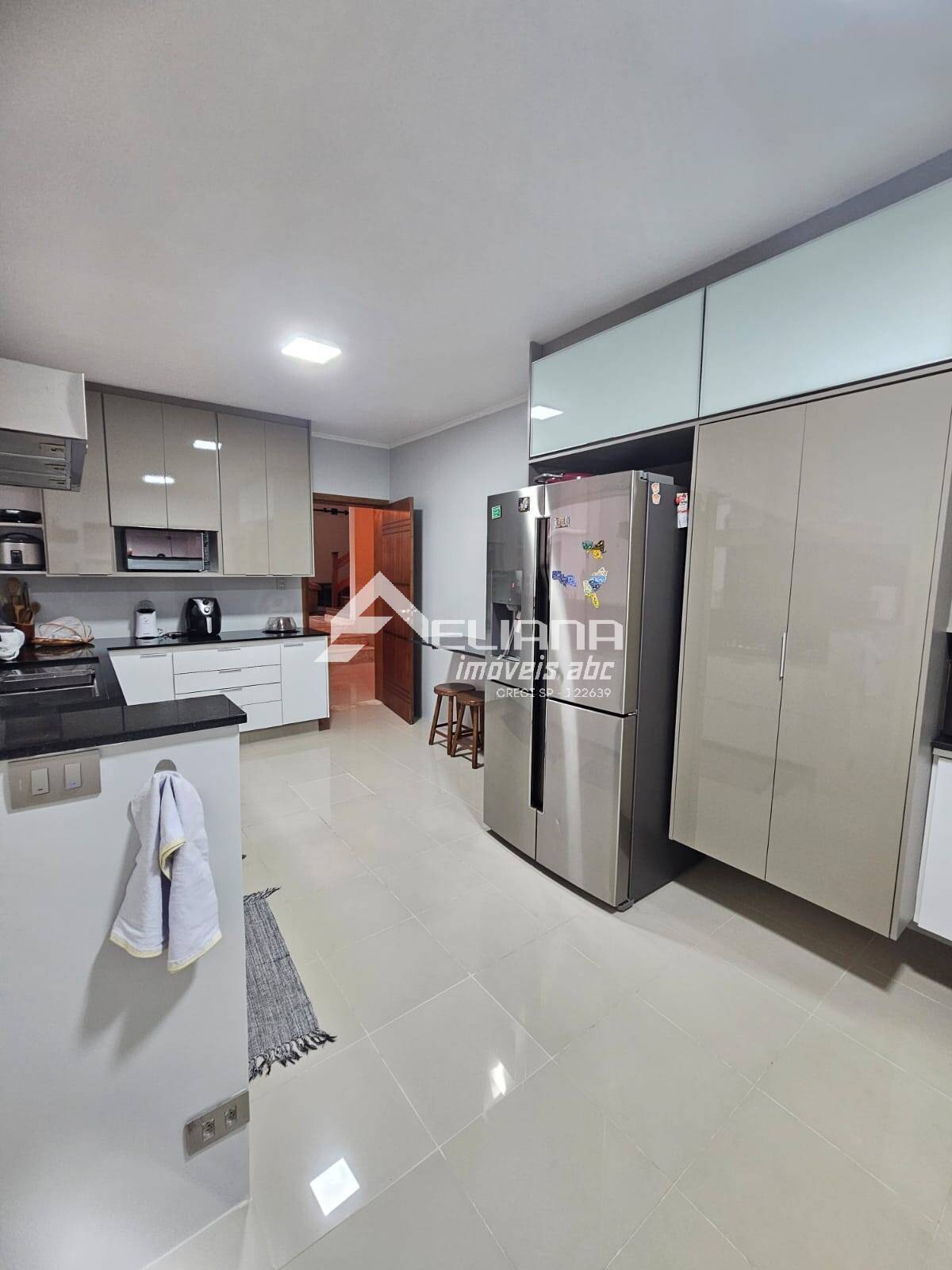 Sobrado, 3 quartos, 346 m² - Foto 28