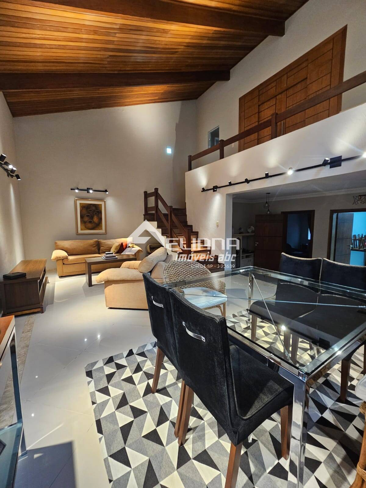 Sobrado, 3 quartos, 346 m² - Foto 37