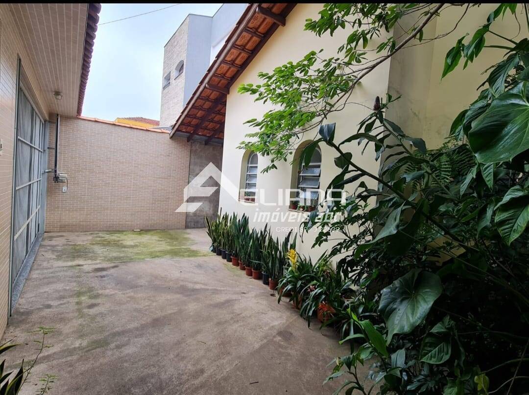 Casa, 4 quartos, 300 m² - Foto 22