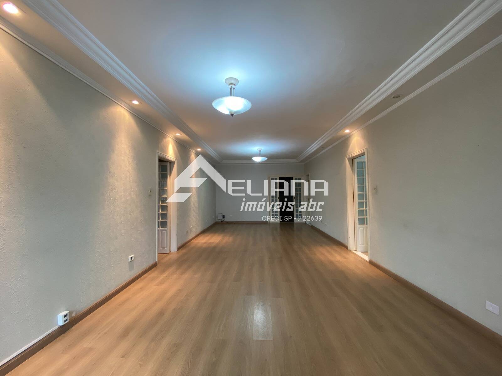 Casa, 3 quartos, 280 m² - Foto 2