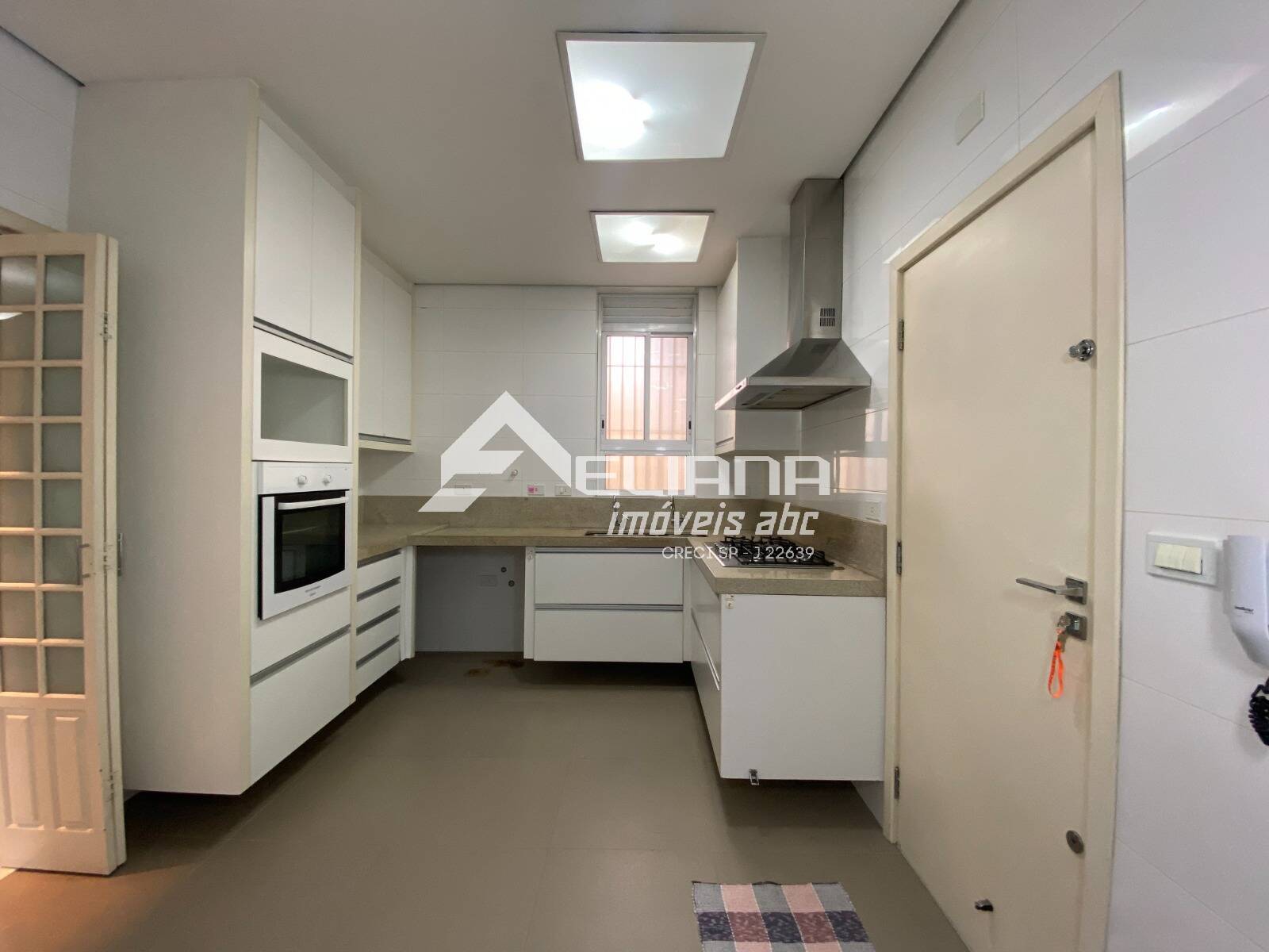 Casa, 3 quartos, 280 m² - Foto 10