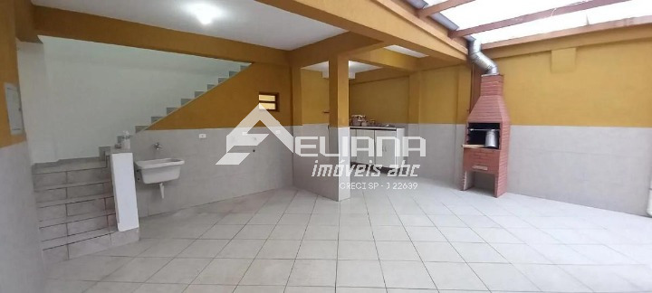 Sobrado, 3 quartos, 210 m² - Foto 1