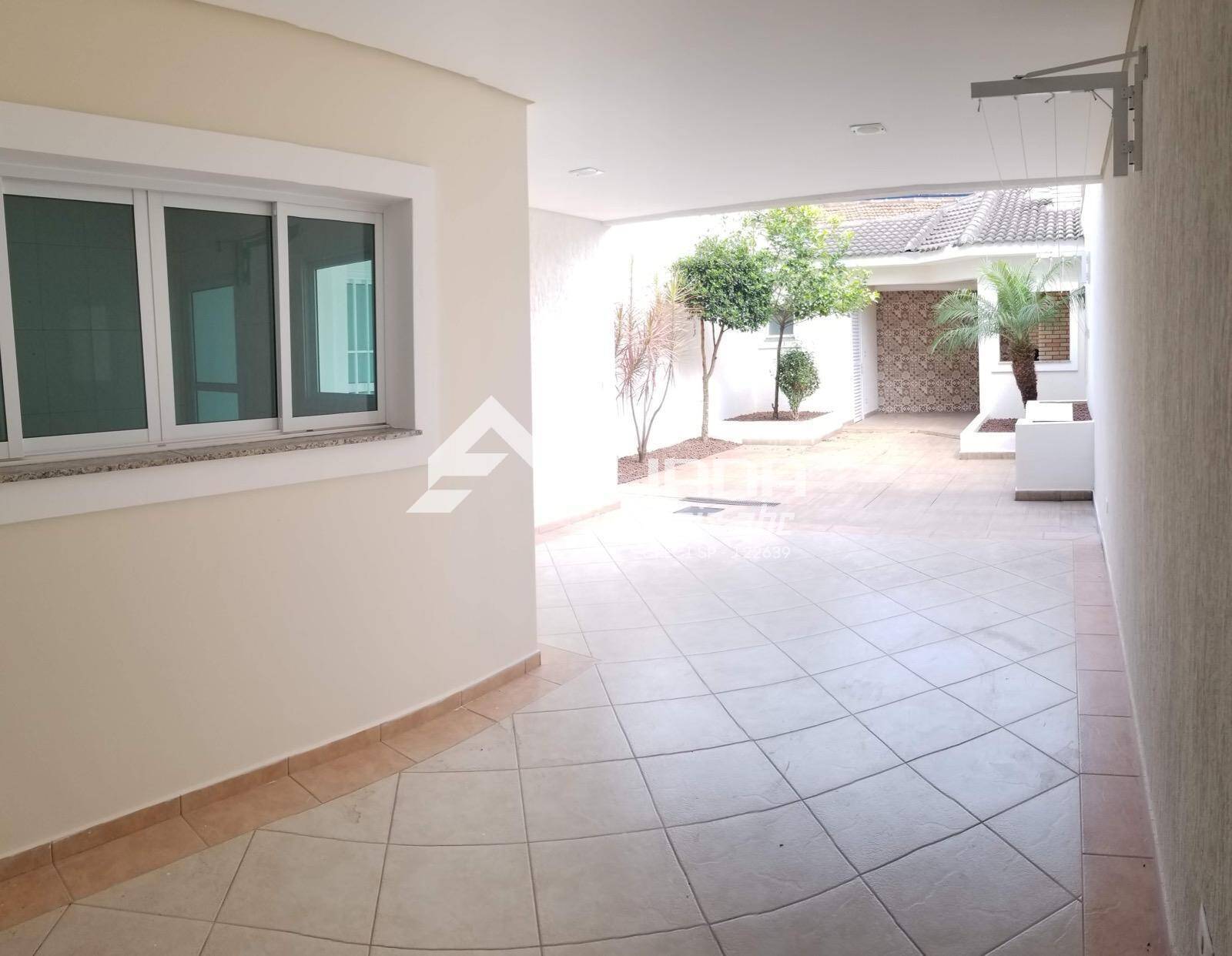 Sobrado, 3 quartos, 340 m² - Foto 4
