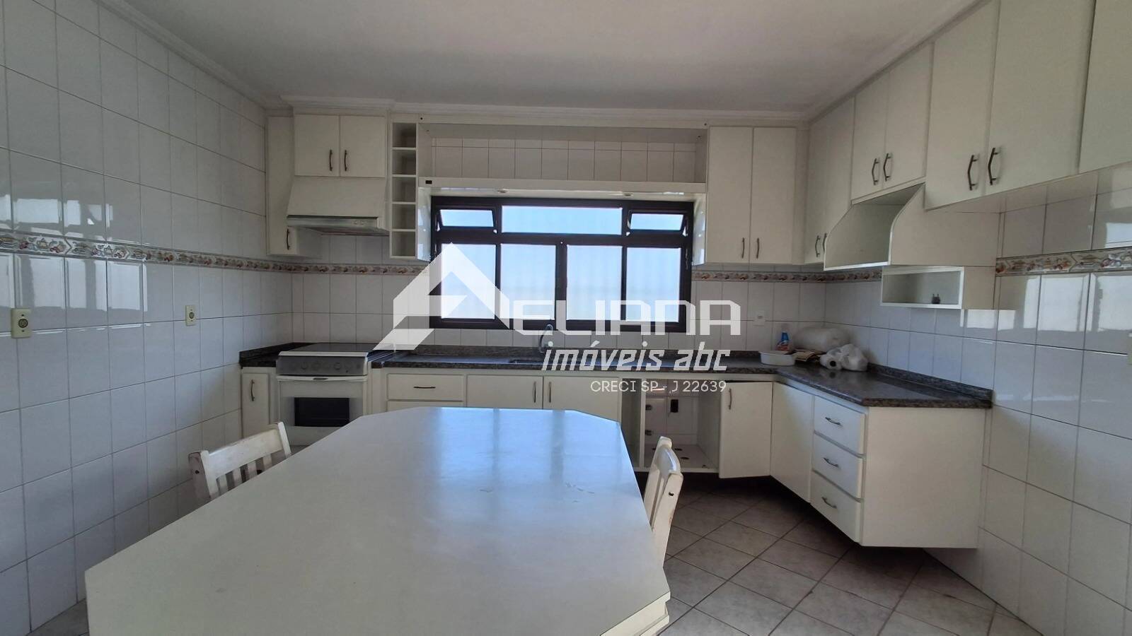 Sobrado, 4 quartos, 304 m² - Foto 8