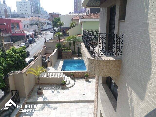 Apartamento para alugar com 4 quartos, 254m² - Foto 1