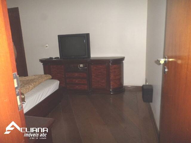 Apartamento para alugar com 4 quartos, 254m² - Foto 21