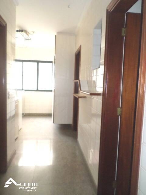 Apartamento para alugar com 4 quartos, 254m² - Foto 30