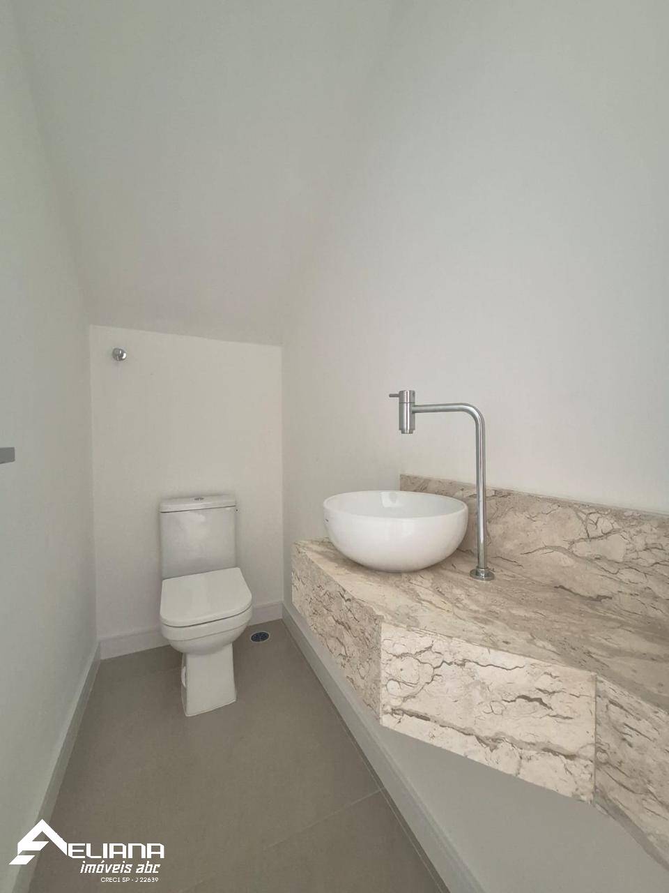 Sobrado, 3 quartos, 279 m² - Foto 6