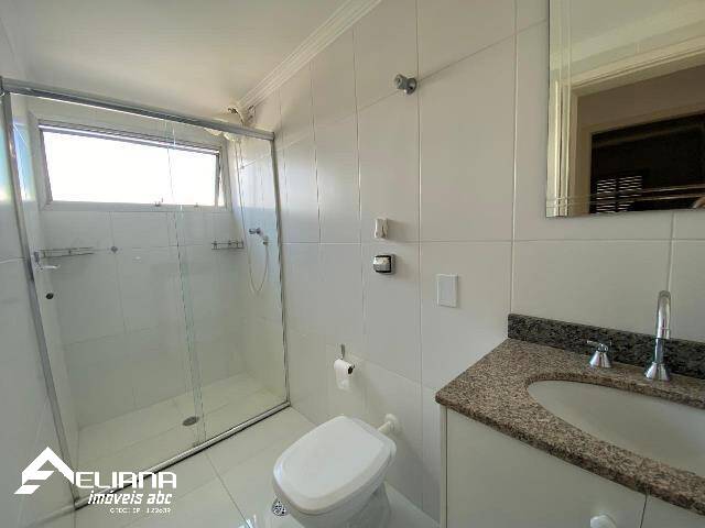 Apartamento para alugar com 2 quartos, 80m² - Foto 10