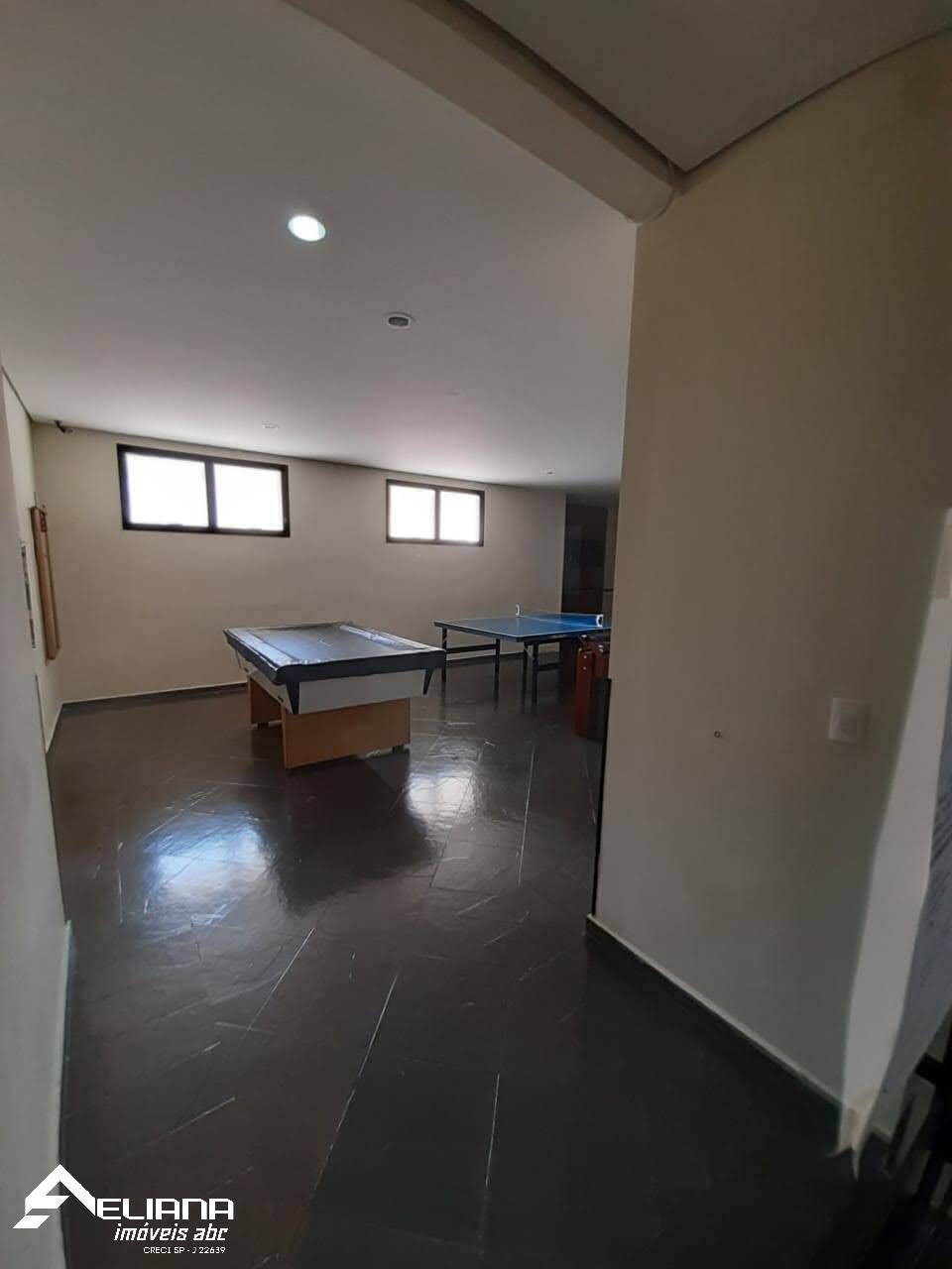 Apartamento para alugar com 2 quartos, 80m² - Foto 39