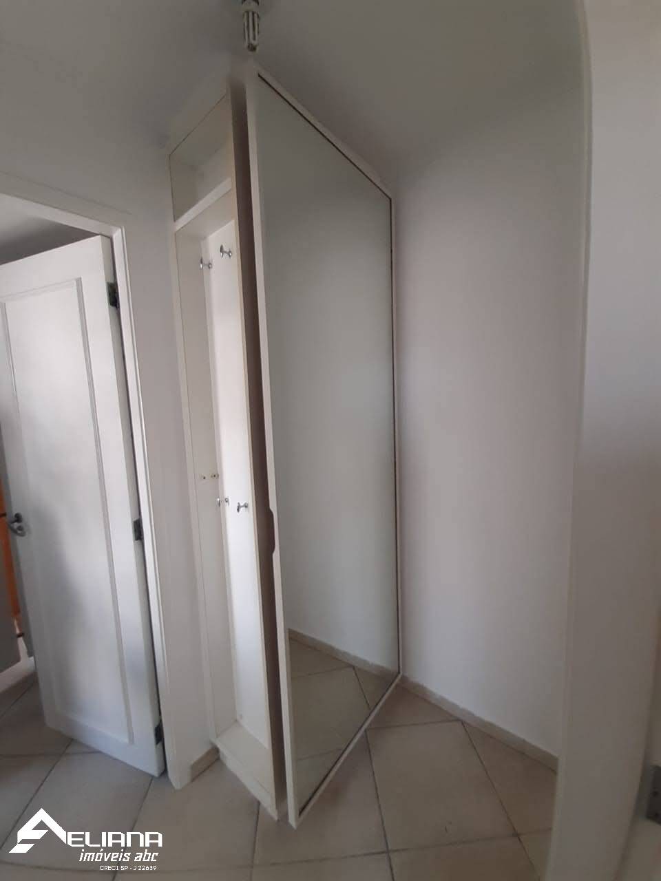 Apartamento para alugar com 2 quartos, 80m² - Foto 24