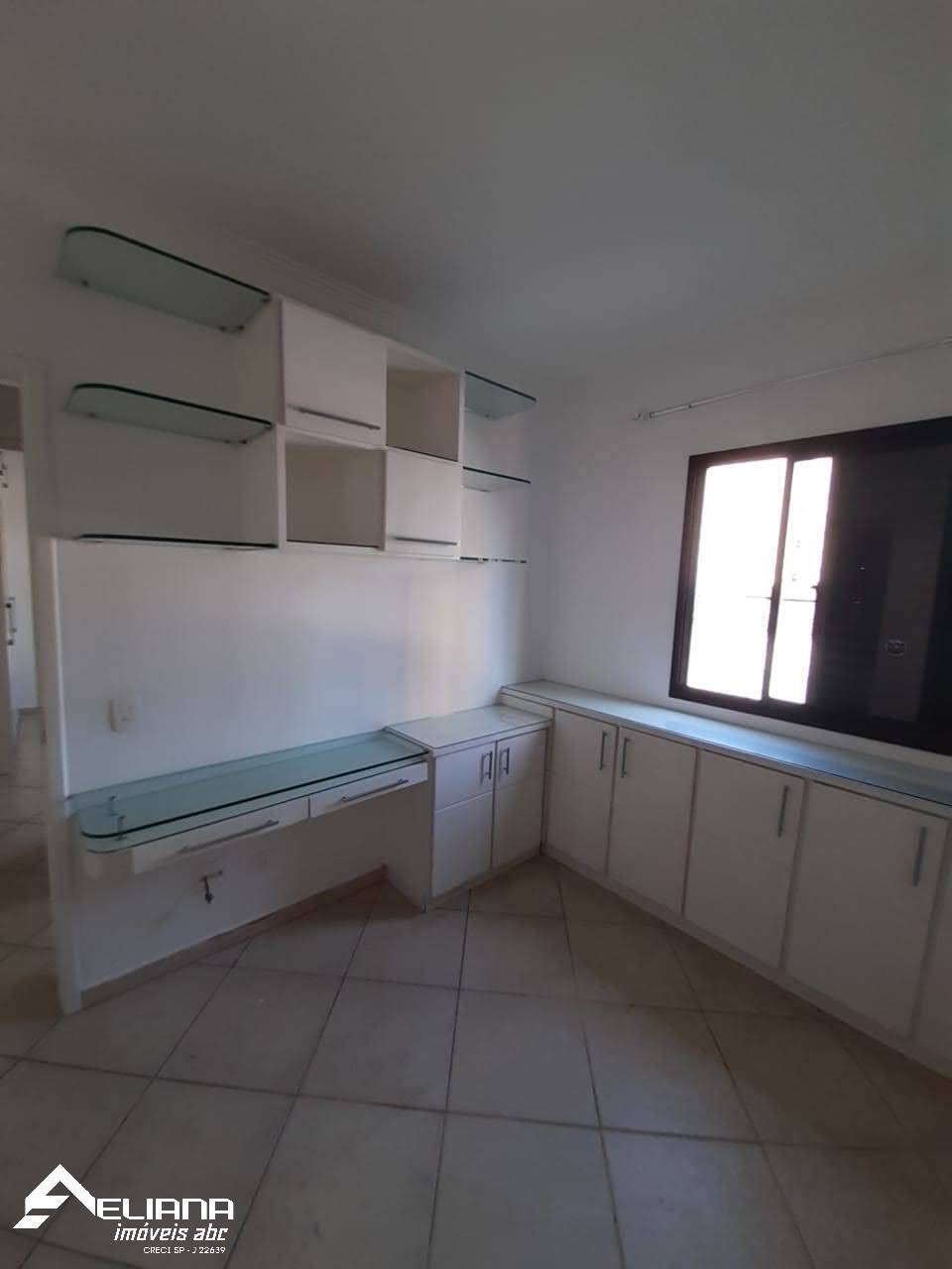 Apartamento para alugar com 2 quartos, 80m² - Foto 19