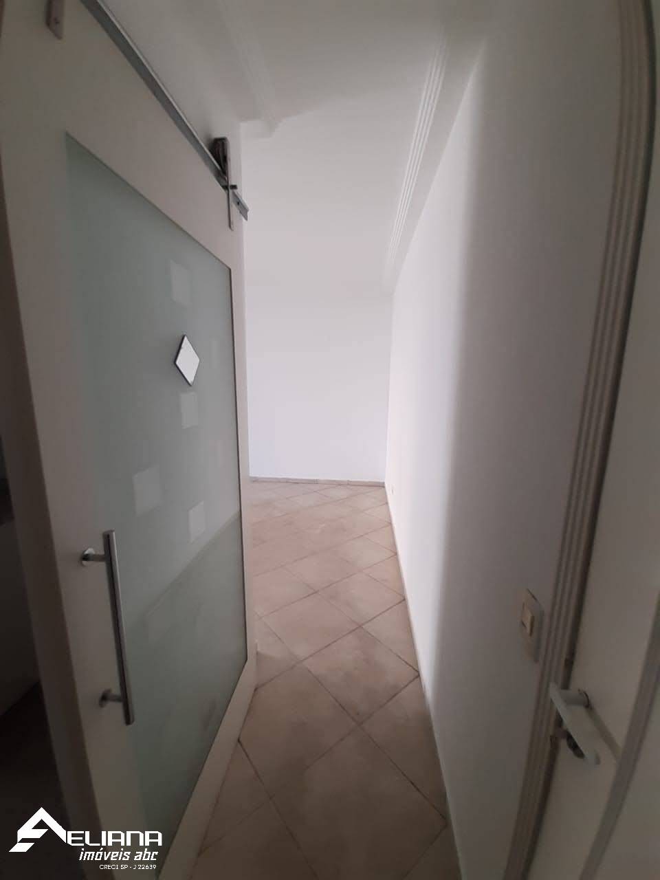 Apartamento para alugar com 2 quartos, 80m² - Foto 18