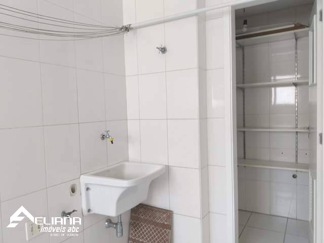 Apartamento para alugar com 3 quartos, 125m² - Foto 28