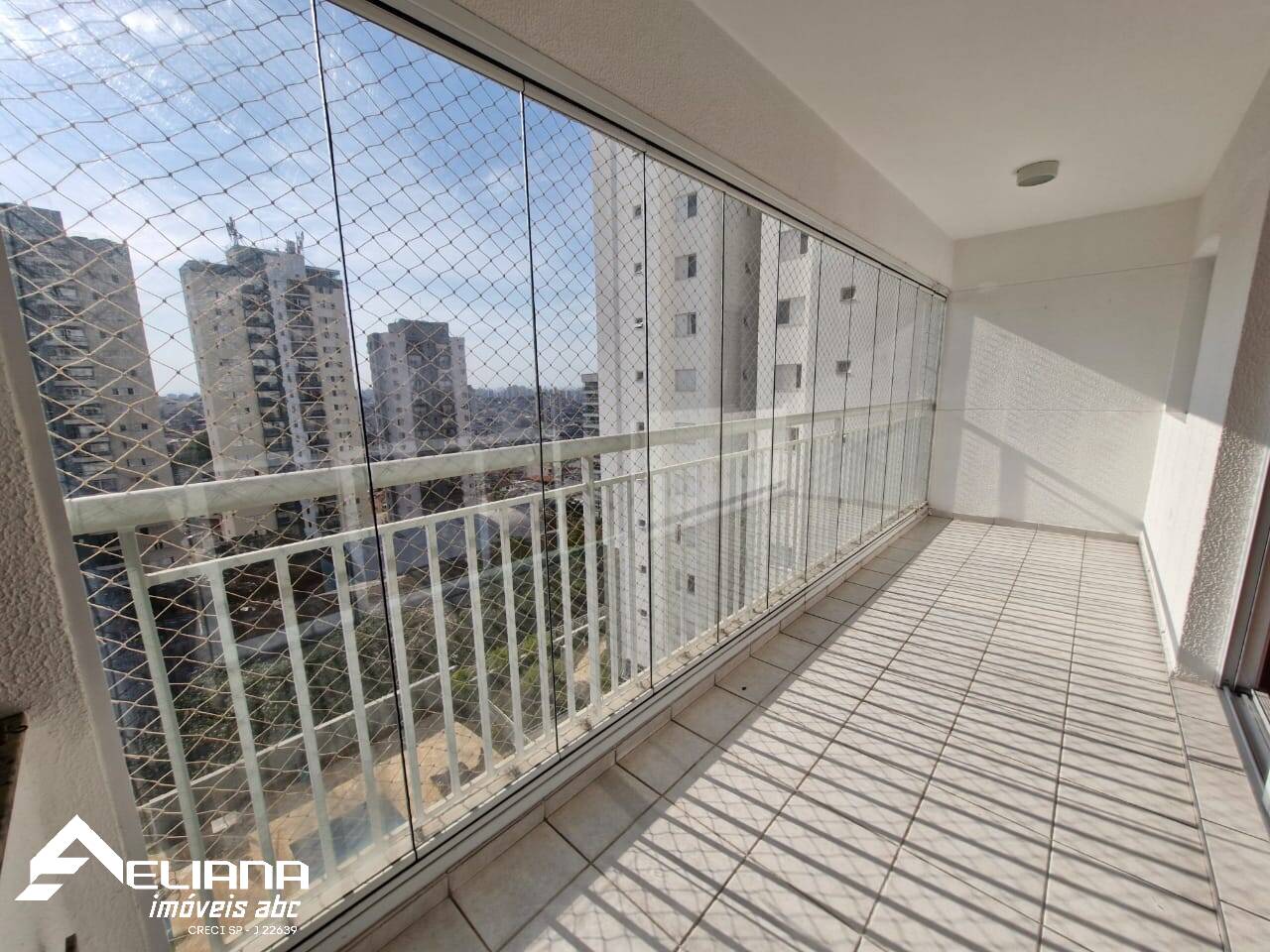 Apartamento para alugar com 3 quartos, 125m² - Foto 2